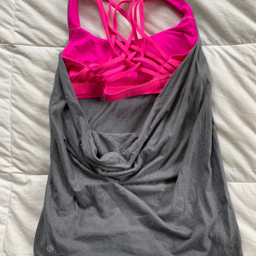 Lululemon twist and toil tank
